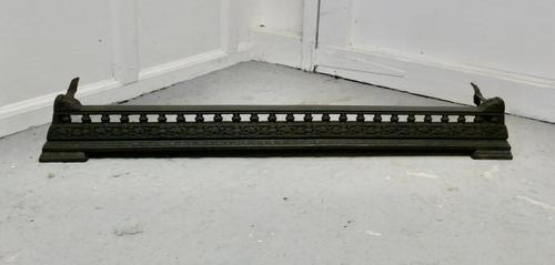 Another Victorian Cast Iron Fender or Dog Grate (1 of 5)