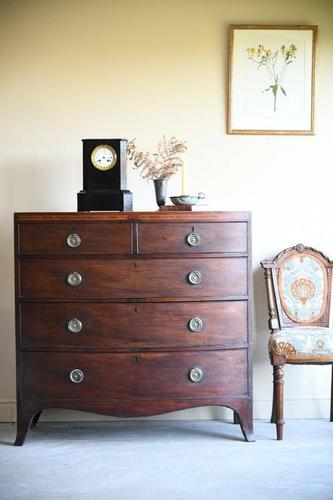 Mahogany Chest of Drawers (1 of 12)