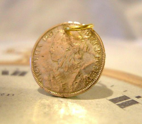 Antique Pocket Watch Chain Fob 1830s  Victorian 9ct Rolled Gold Queen Victoria Fob (1 of 5)