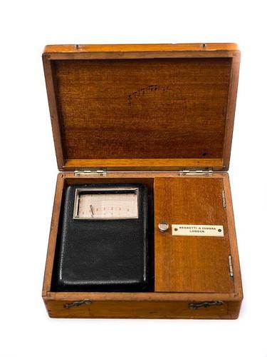 Rare Recording Barometer / Altimeter with Box & Accessories (1 of 6) Rare Recording Barometer / Altimeter with Box & Accessories (1 of 6)