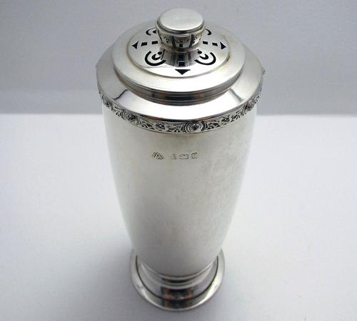 Vintage 1941 Solid Sterling Silver Lindisfarne / Celtic pattern Arts & Crafts Sugar Caster Shaker Pepper Pot Potpourri Jar. (1 of 9)