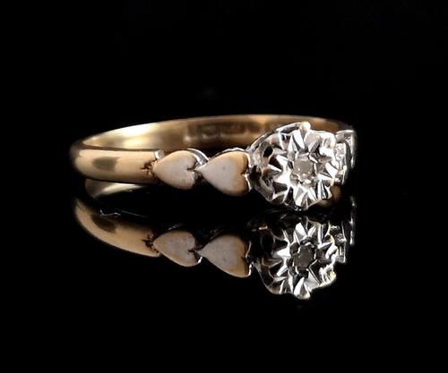 Vintage Diamond Solitaire Ring, Hearts, 9ct Gold (1 of 10) Vintage Diamond Solitaire Ring, Hearts, 9ct Gold (1 of 10)