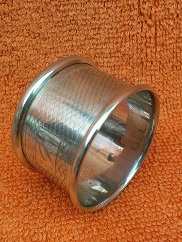 Vintage Sterling Silver Hallmarked 1960 Napkin Ring, Preece & Williscombe, London (1 of 6) Vintage Sterling Silver Hallmarked 1960 Napkin Ring, Preece & Williscombe, London (1 of 6)