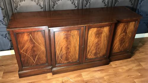 Mahogany Breakfront Sideboard (1 of 14) Mahogany Breakfront Sideboard (1 of 14)