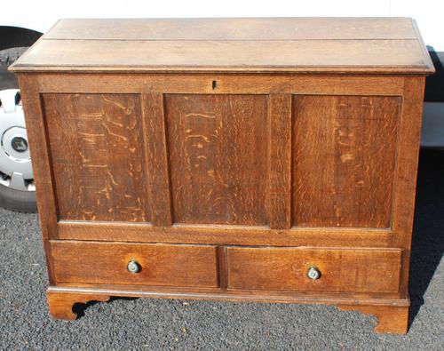 1880's Large Oak Coffer (1 of 4) 1880's Large Oak Coffer (1 of 4)