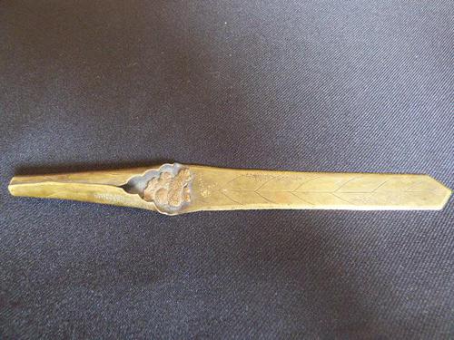 Meiji period Oriental Japanese Brass Paper Knife (1 of 8) Meiji period Oriental Japanese Brass Paper Knife (1 of 8)