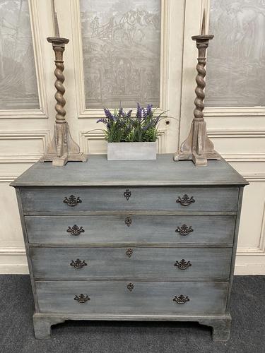 Georgian Oak Chest of Drawers (1 of 18)