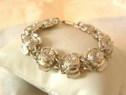 Rose Bracelet 1940s WW2 Silver Nickel Rose Buds 7 1/4" Length 14 Grams (1 of 12)