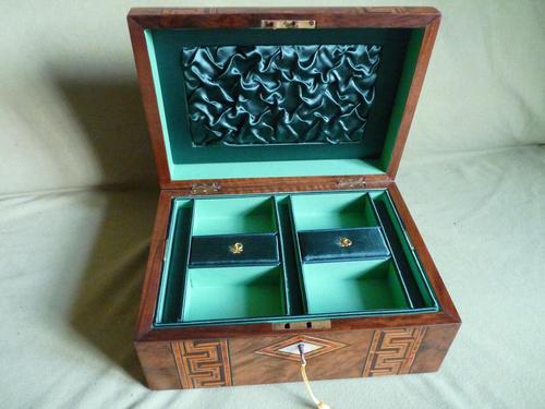 Inlaid Burr Walnut Jewellery Box With Plush Interior c.1880 (1 of 14) Inlaid Burr Walnut Jewellery Box With Plush Interior c.1880 (1 of 14)