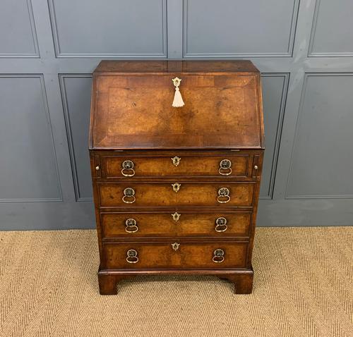 Georgian Style Burr Walnut Bureau (1 of 16) Georgian Style Burr Walnut Bureau (1 of 16)