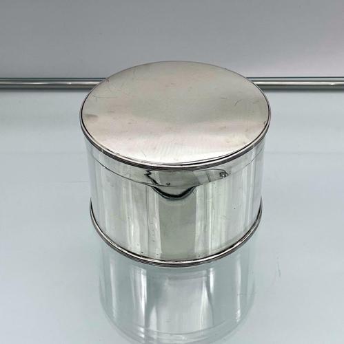 Antique George V Sterling Silver Biscuit Box Edinburgh 1922 Hamilton & Inches (1 of 8) Antique George V Sterling Silver Biscuit Box Edinburgh 1922 Hamilton & Inches (1 of 8)