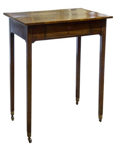 Small George III Mahogany Centre Table (1 of 8) Small George III Mahogany Centre Table (1 of 8)