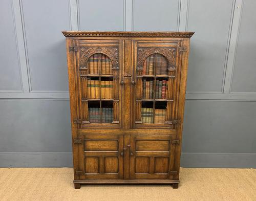 Ipswich Oak Bookcase c.1930 (1 of 13)