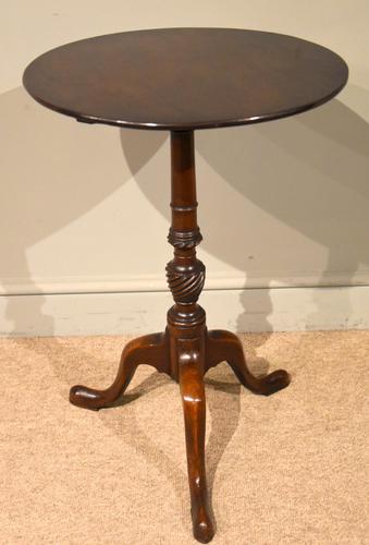 Georgian Mahogany Pedestal Lamp / Occasional Table (1 of 5) Georgian Mahogany Pedestal Lamp / Occasional Table (1 of 5)