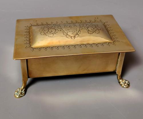 Antique Brass Tobacco Box, Heraldic (1 of 13) Antique Brass Tobacco Box, Heraldic (1 of 13)