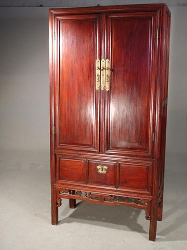 Particularly Good Late 19th Century Southern Chinese Wedding Cabinet (1 of 4) Particularly Good Late 19th Century Southern Chinese Wedding Cabinet (1 of 4)
