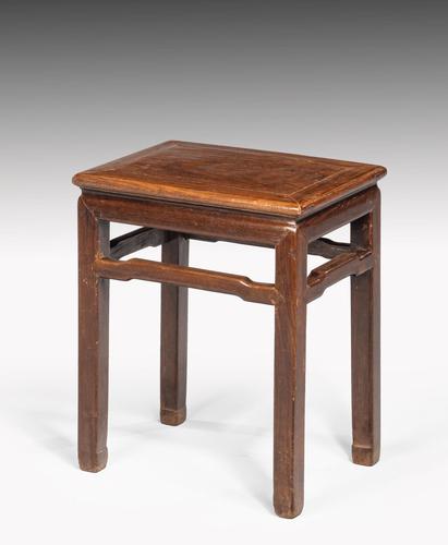 Small Early 20th Century Chinese End Table (1 of 5) Small Early 20th Century Chinese End Table (1 of 5)