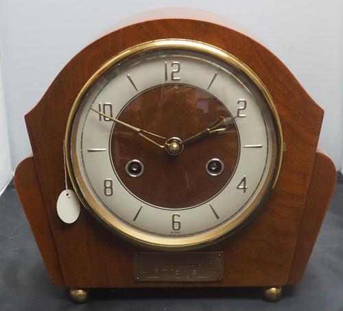 Perivale English Art Deco Walnut 8 Day Striking Mantel Clock (1 of 10)