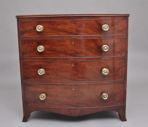 Early 19th Century Mahogany Bowfront Chest of Drawers of Nice Proportions (1 of 10) Early 19th Century Mahogany Bowfront Chest of Drawers of Nice Proportions (1 of 10)
