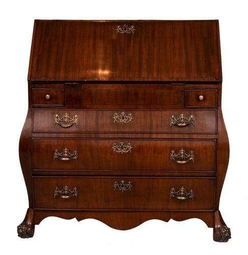 Mahogany Desk / Bureau / Bombe (1 of 5) Mahogany Desk / Bureau / Bombe (1 of 5)