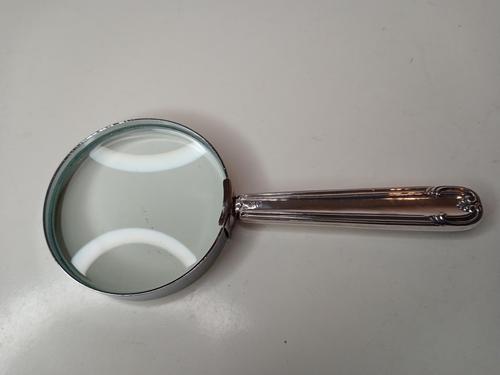 Magnifing Glass with Silver Handle, Hallmarked 1915 (1 of 4)