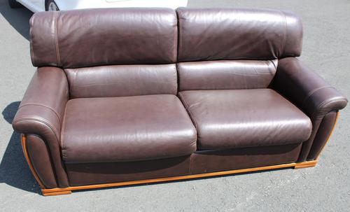 1960s 3 Seater Brown Retro Leather Sofa (1 of 3) 1960s 3 Seater Brown Retro Leather Sofa (1 of 3)