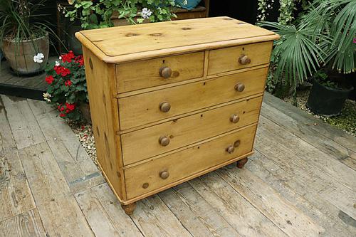 Lovely Old Victorian Pine Chest of Drawers - We Deliver! (1 of 7)