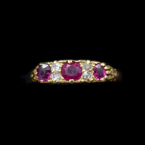 Antique Ruby & Old Cut Diamond 18ct 18K Yellow Gold Scroll Ring (1 of 9) Antique Ruby & Old Cut Diamond 18ct 18K Yellow Gold Scroll Ring (1 of 9)