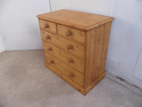 Cracking Victorian Large Antique Pine 5 Drawer Chest of Drawers (1 of 9)