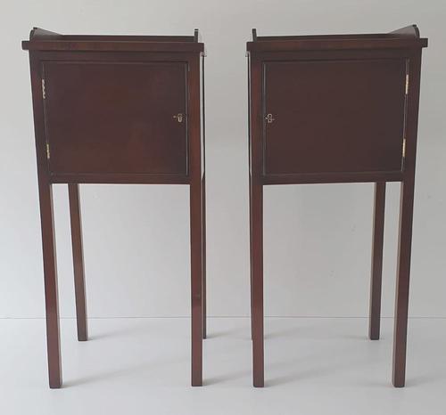 Pair of Hand Made 20th Century Mahogany Pot Cupboards (1 of 4) Pair of Hand Made 20th Century Mahogany Pot Cupboards (1 of 4)