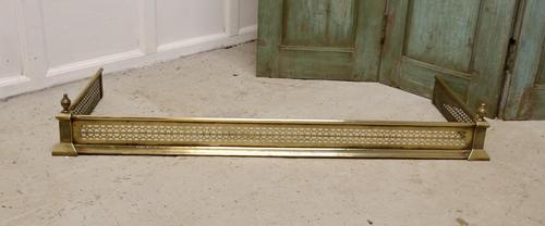 Long Victorian Pierced Brass Fender (1 of 5) Long Victorian Pierced Brass Fender (1 of 5)