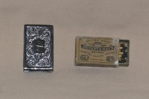 1900 Silver Matchbox Holder by Deakin & Francis Ltd with Bryant & May's Matches (1 of 7)