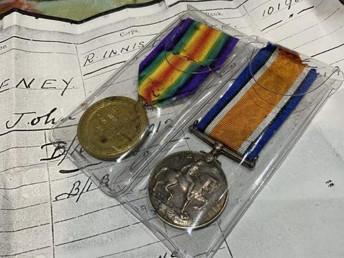 Pair of Gallipoli Medals to Iniskilling Fusilier (1 of 3) Pair of Gallipoli Medals to Iniskilling Fusilier (1 of 3)