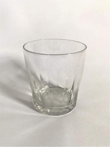 A handsome mid 19th Century cut Whisky tumbler (1 of 4) A handsome mid 19th Century cut Whisky tumbler (1 of 4)