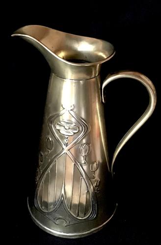 Art Nouveau Large Brass Jug by Joseph Sankey and Sons of Wolverhampton c.1900 (1 of 3)