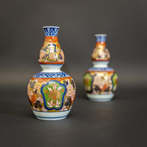 Japanese Double Gourd Vases (1 of 10) Japanese Double Gourd Vases (1 of 10)