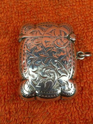 Antique Sterling Silver Hallmarked Vesta Gold Gilt 1921, John Rose (1 of 12)