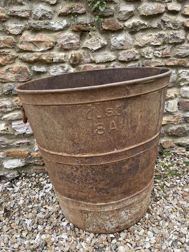 Grape Carrier / Log Bin (1 of 5)