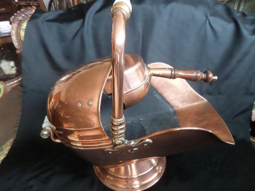 Victorian Copper Coal Scuttle with Wooden Handled Shovel (1 of 6)