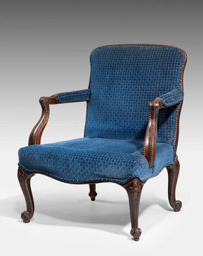 Late 19th Century Mahogany Framed Gainsborough Armchair (1 of 6) Late 19th Century Mahogany Framed Gainsborough Armchair (1 of 6)