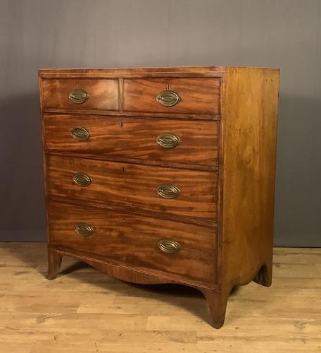 Georgian Caddy Top Mahogany Chest of Drawers (1 of 7)