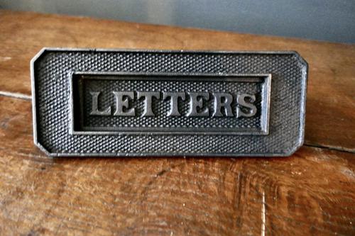 Victorian Cast Iron Front Door Letter Box (1 of 4)