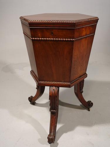 George III Period Hexagonal Mahogany Wine Cooler (1 of 6) George III Period Hexagonal Mahogany Wine Cooler (1 of 6)