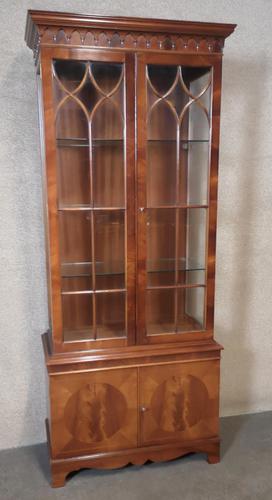 Reproduction Mahogany Display Cabinet (1 of 12)