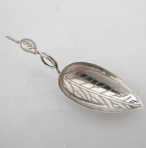 Superb George III Silver Leaf Caddy Spoon Birmingham c.1800 (1 of 4)