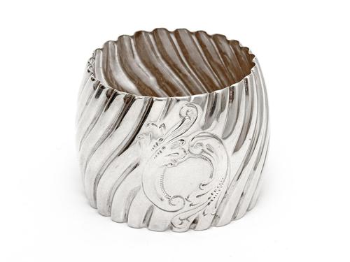 Victorian Silver Napkin Ring with a Chased Spiral Body (1 of 3)