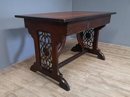 Gothic Side Table (1 of 7) Gothic Side Table (1 of 7)
