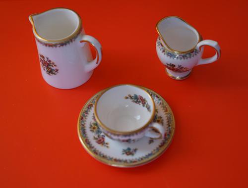 Vintage Coalport Miniature 3 Piece Ming Rose Set (1 of 9) Vintage Coalport Miniature 3 Piece Ming Rose Set (1 of 9)