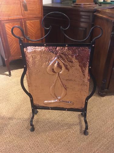 Arts And Crafts Copper Firescreen (1 of 5) Arts And Crafts Copper Firescreen (1 of 5)