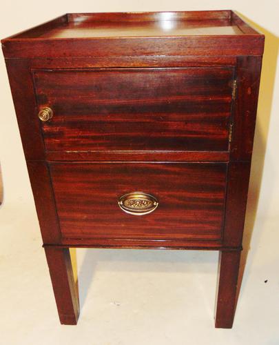 Georgian Mahogany Tray Top Commode (1 of 6) Georgian Mahogany Tray Top Commode (1 of 6)